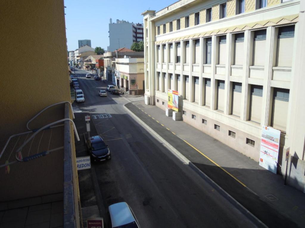 Nimes Studio Parking Dhuoda Εξωτερικό φωτογραφία