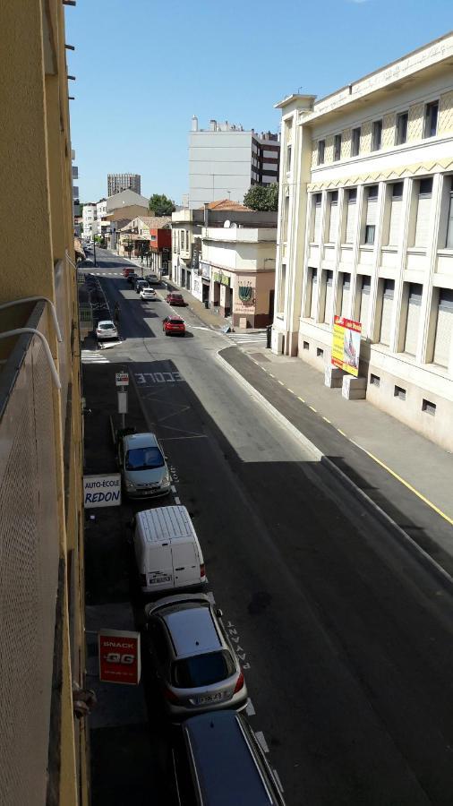 Nimes Studio Parking Dhuoda Εξωτερικό φωτογραφία